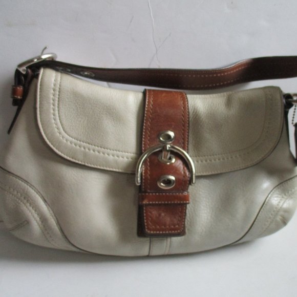 *COACH Beige and Brown Leather Hampton Hobo Shoulder Bag - Picture 1 of 12